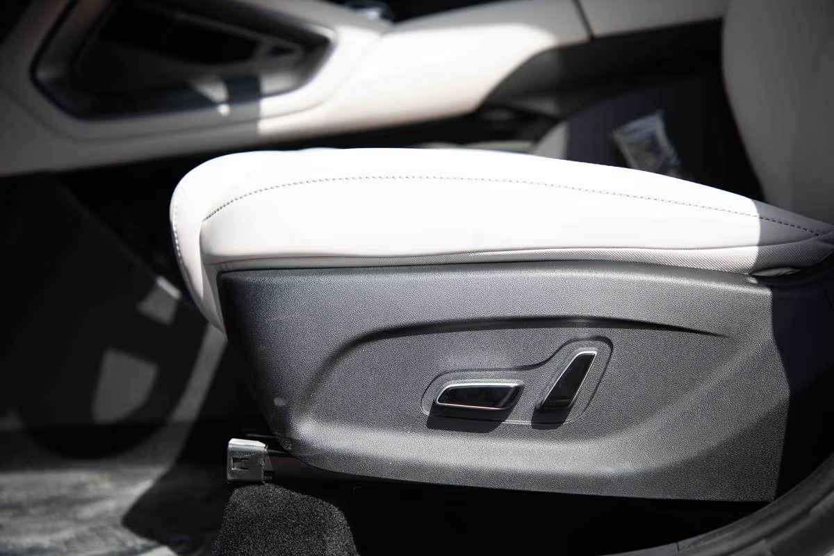 2025-BYD-YuanUp-Transcend-1-16-548499-compressed